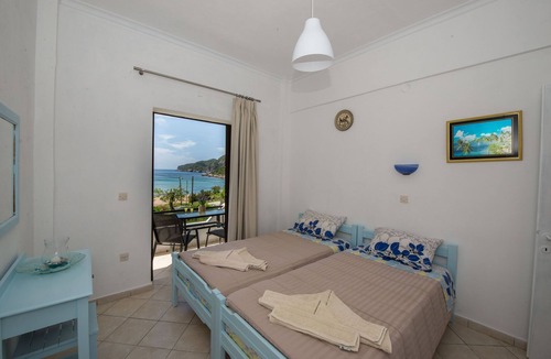 Afionas Apartment | Spiros and Polyxeni Apartment 1 Afionas
