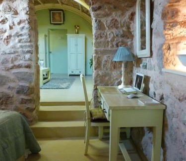 Agios Georgios Sykousis House | St. George Sykoussis Traditional Residence