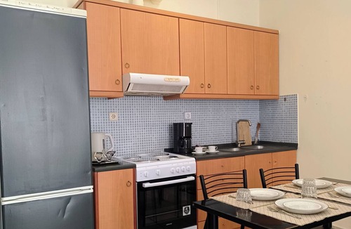 Rethymno Apartment | Stay where the sea meets the city, steps from Beach and the Old Town of Rethymno