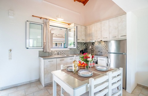 Arillas Apartment | Studio Apartment 'Premier Upstairs 6' with Sea View, Wi-Fi and Air Conditioning