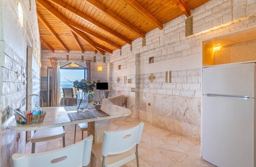 Gaios Apartment | Studio Apartment 'Paco's Resort Luxury Villa 17' with Sea View, Wi-Fi and Air Conditioning