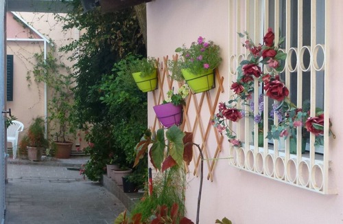 Benitses Apartment | Studio "Galini Studios 1" Near the Beach with Wi-Fi, A/C & Balcony