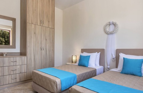 Santorini Villa | Summer House Collection Luxury 2 Bedroom Villa Kiki close to Black Sand Beach