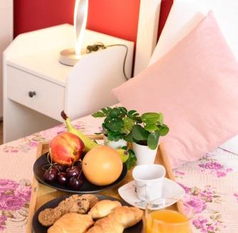 Perea Apartment | Summer Place