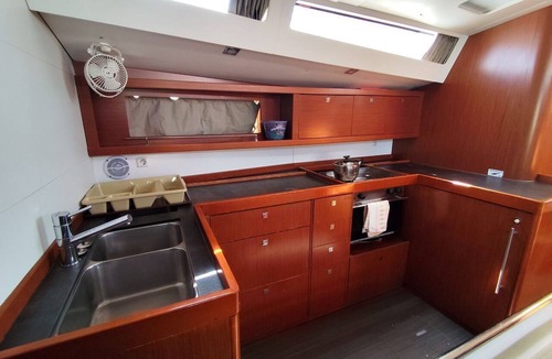 Kontokali Boat Rental | Sun-Kissed Sailing Adventure in the Ionian Islands