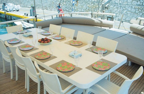 Old Town Boat Rental | Sun-Kissed Sailing Adventure in the Ionian Islands