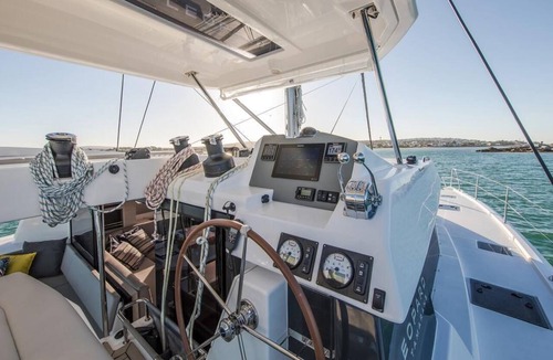 Pasalimani Boat Rental | Sun-Kissed Sailing Adventure in Islas Sarónicas