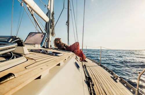 Pasalimani Boat Rental | Sun-Kissed Sailing Adventure in Islas Sarónicas