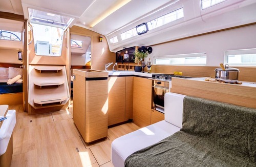 Nea Peramos Boat Rental | Sun-Kissed Sailing Adventure in the Saronic Islands