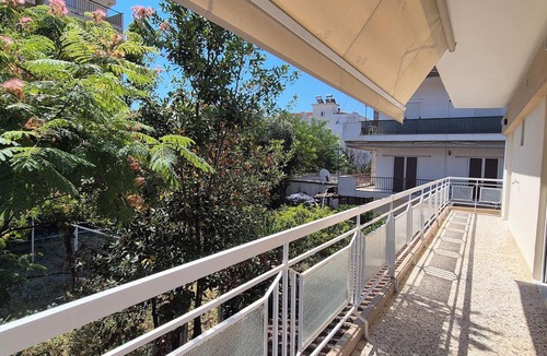 Kallikratia Apartment | Sunny, Spacious & Central – Family-Friendly Holiday Spot