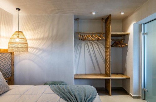 Skopelos Town Apartment | Sunrise Village Hotel Apartments