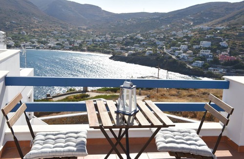 Kini House | Syros Summer House (Aegean Blue)