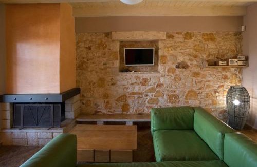 Agios Spyridon Corfu House | Thalia Cottage & Estate