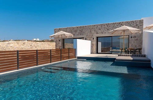 Adamas Apartment | Thalmyra Suite, Divine Sea Views, Private Pool, Furnished Terrace, Milos