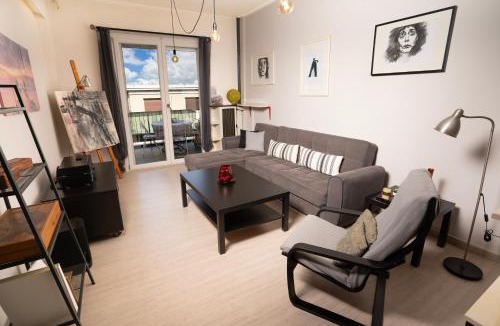 Ano Patisia Apartment | The Angel Suite by The Grid Collective, 1Gbps Fiber, 3' Metro, Executive Art-Stay