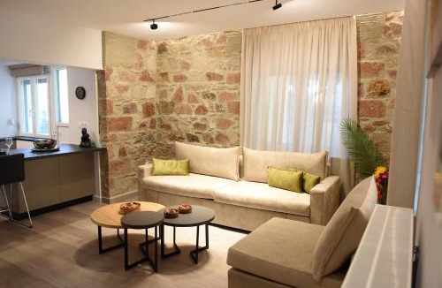 Mytilene Apartment | The Cozy Flat 88m2 - Private parking