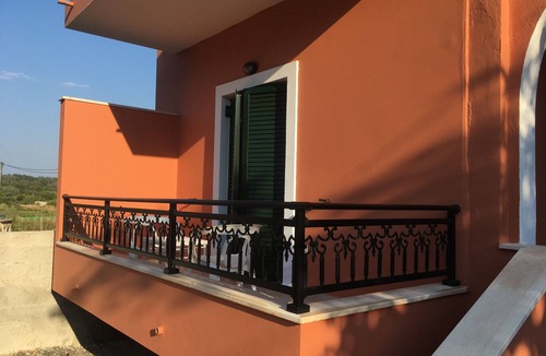 Liapades House | The Lions House
