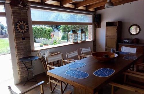 Mytikas Apartment | The Orange Grove Garden Room