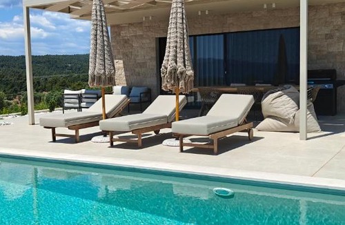 Sithonia Villa | The Quiet Pearl Villa, Agios Nikolaos by Halkidiki Villas