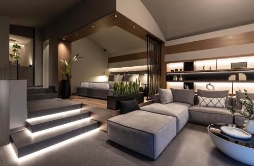 Agios Nikolaos Town Apartment | The sand City apartment with Outdoor Hot Tub