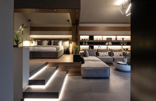 Agios Nikolaos Town Apartment | The sand City apartment with Outdoor Hot Tub