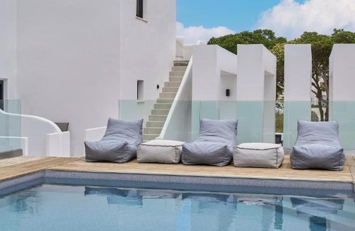 Loutra Apartment | The Thermia Suites