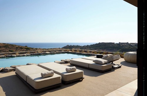 Agia Pelagia Apartment | The Tierras - Tērra | 2 Bedroom Maisonette Private Pool Villa