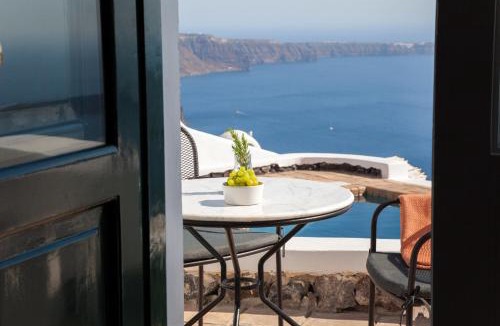 Imerovigli Hotel | The Vasilicos