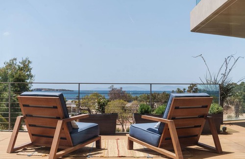 Voula Apartment | The Vouliagmeni Residence