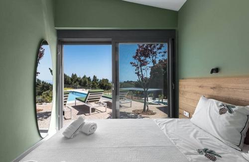 Sithonia Villa | Theeta Pefko Villa - Metamorfosi Halkidiki