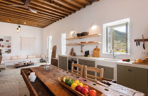 Apollonia House | Themonies: Cycladic Estate with Pool, Sleeps 16