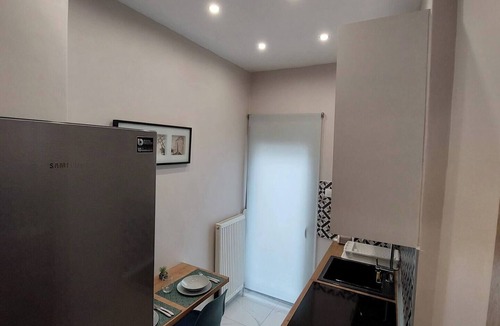 Thessaloniki Apartment | Thermaic Modern Apartment by ΜΡS