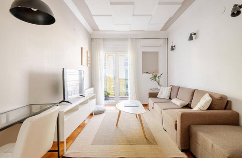 Thessaloniki City Centre Apartment | Think Home, exploring the center of Thessaloniki