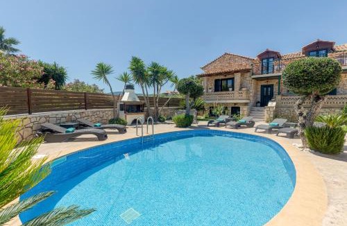Porto Koukla Villa | Tierra Olivo Villas