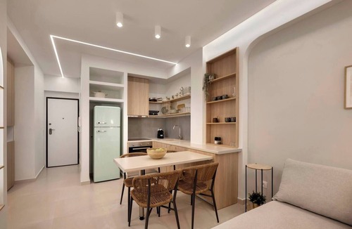 Petralona Apartment | Timonos11 - Stylish apartment in Petralona