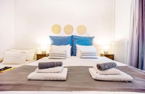 Koukaki Apartment | Top Acropolis Sightseeing 1st FLR Elegant Flat by LODGESPOT
