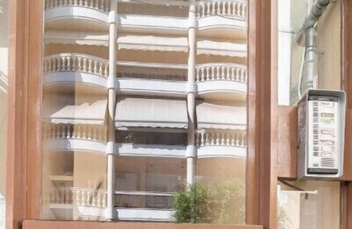 Moschato-Tavros Condo | Top floor apartment at Petrolona with big balcony