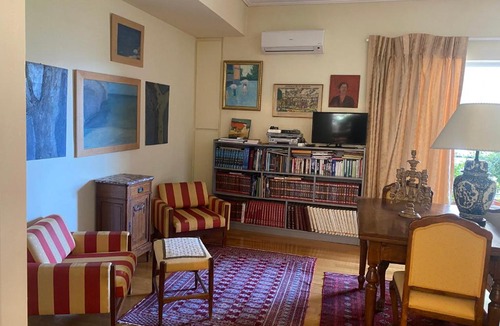 Neo Psychiko Apartment | Traditional And Spacious Apartment In Neo Psychiko