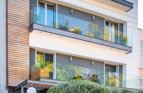 Dafni-Ymittos Apartment | Tree Olive Athens