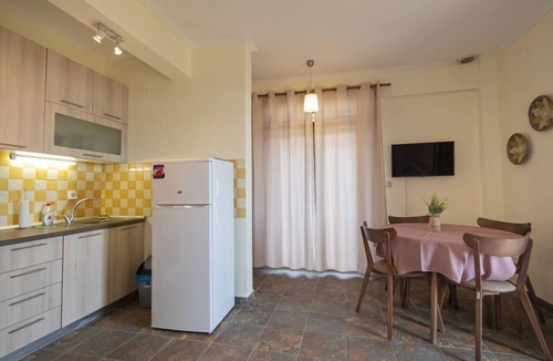 Nea Propontida Apartment | Tres Flores Kalmia by RentalsPro - Agios Mamas Halkidiki