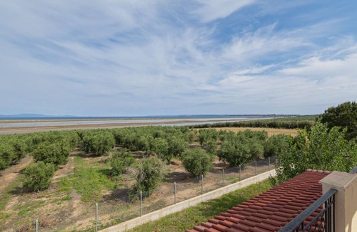 Nea Propontida Apartment | Tres Flores Kalmia by RentalsPro - Agios Mamas Halkidiki