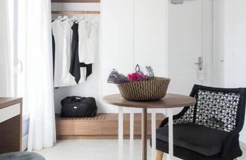 Spetses Apartment | Triple Room - Aurora Rooms & Suites