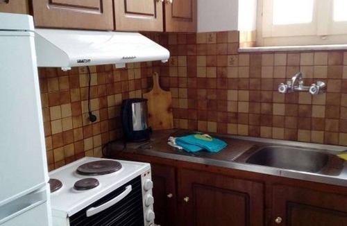 South Pelion House | Tsorni apartment for 4 adults + child