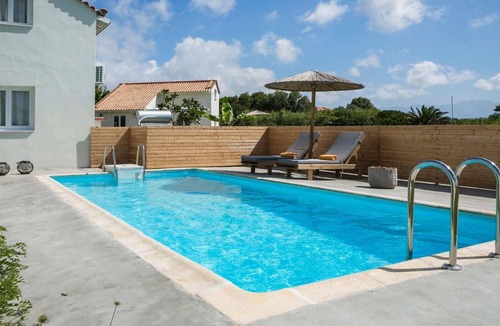 Kounopetra Villa | two bedroom villa near the sea in a resort complex