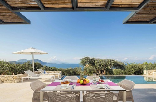 Agia Pelagia Chlomou Villa | Uranos - Two Bedroom Villa, Sleeps 4