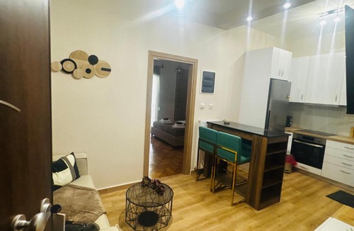Goudi Apartment | Urban Cozy Athens