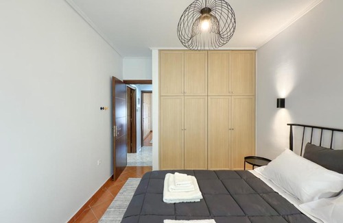 Peristeri Apartment | Urban Gateway Athens Family and Business Apartment with Parking