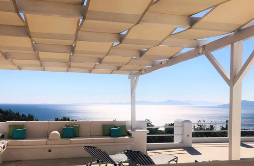 Marathokampos House | Vacation home with private pool