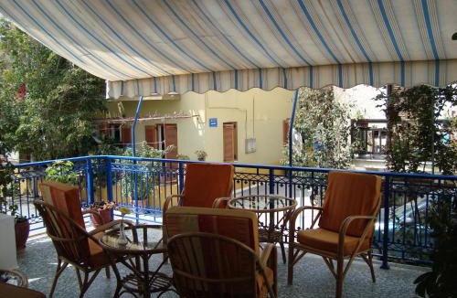 Old Town Naxos Hotel | Vakhos