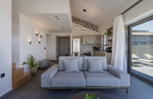 Agia Triada Villa | Valley View Villas - With 3 Pools